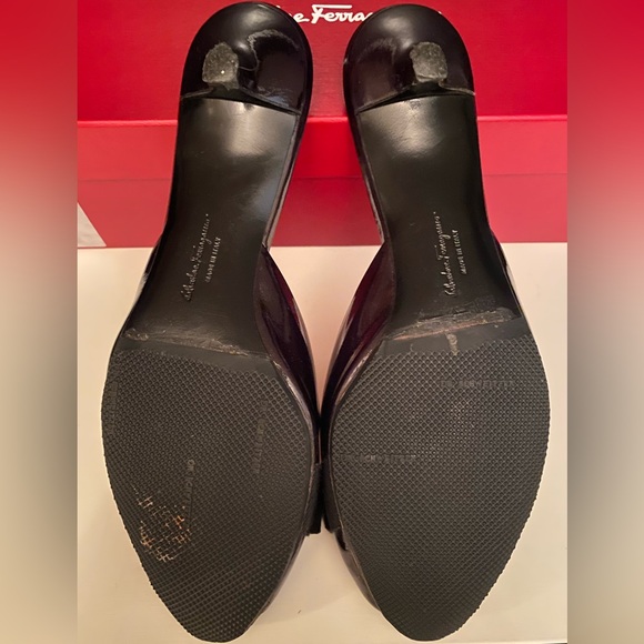 Salvatore Ferragamo Black Patent Calf Leather Classic Slide Shoes Sandal 8.5 3cm - Picture 6 of 9